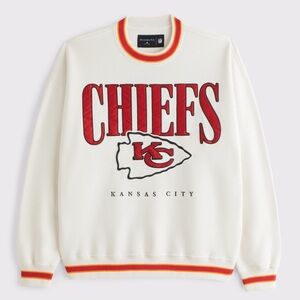 Abercrombie NFL Kansas City Chiefs Vintage Graphic Crew Sweatshirt Embroidered